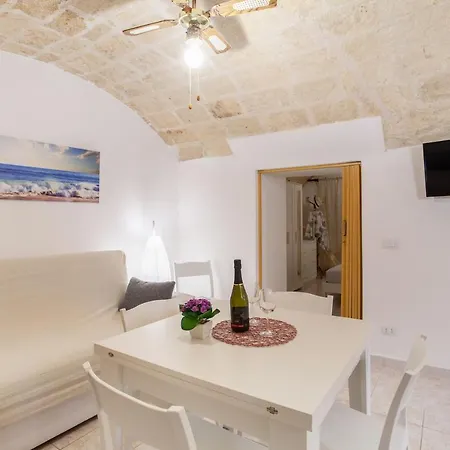 Apartment Heartbeat - 200m From Sea Monopoli